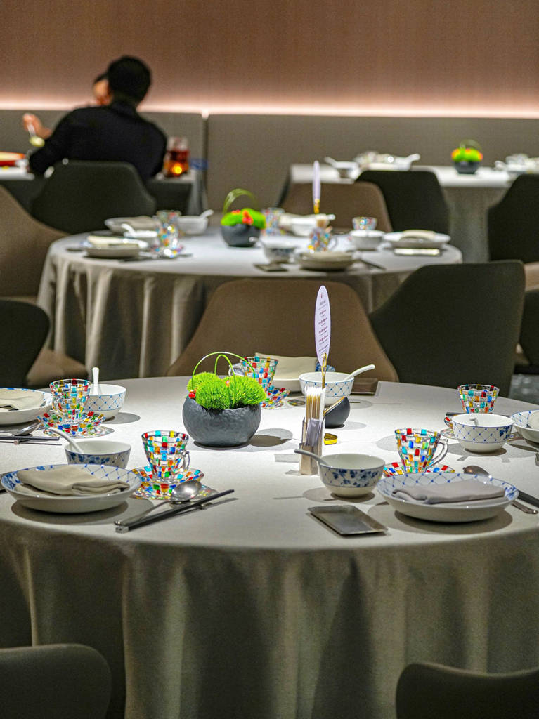 图片[2]-北京宴请天花板！西单¥156/人吃到米其林级京鲁菜，烤鸭爆汁、狮子头暖胃，商务家宴都服气👑-甜蜜私享时光|专属养生按摩|个人SPA体验